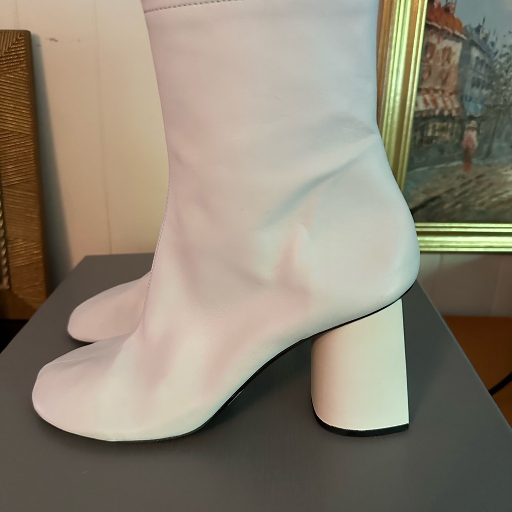 Balenciaga Cream Mid-Calf Block Heel Zip Boots - Picture 3 of 8